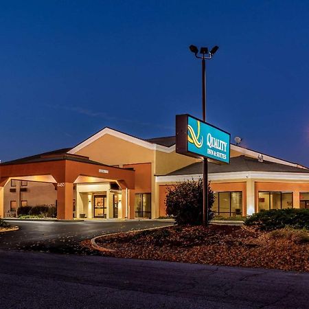 Quality Inn & Suites Southport Indianapolis Extérieur photo