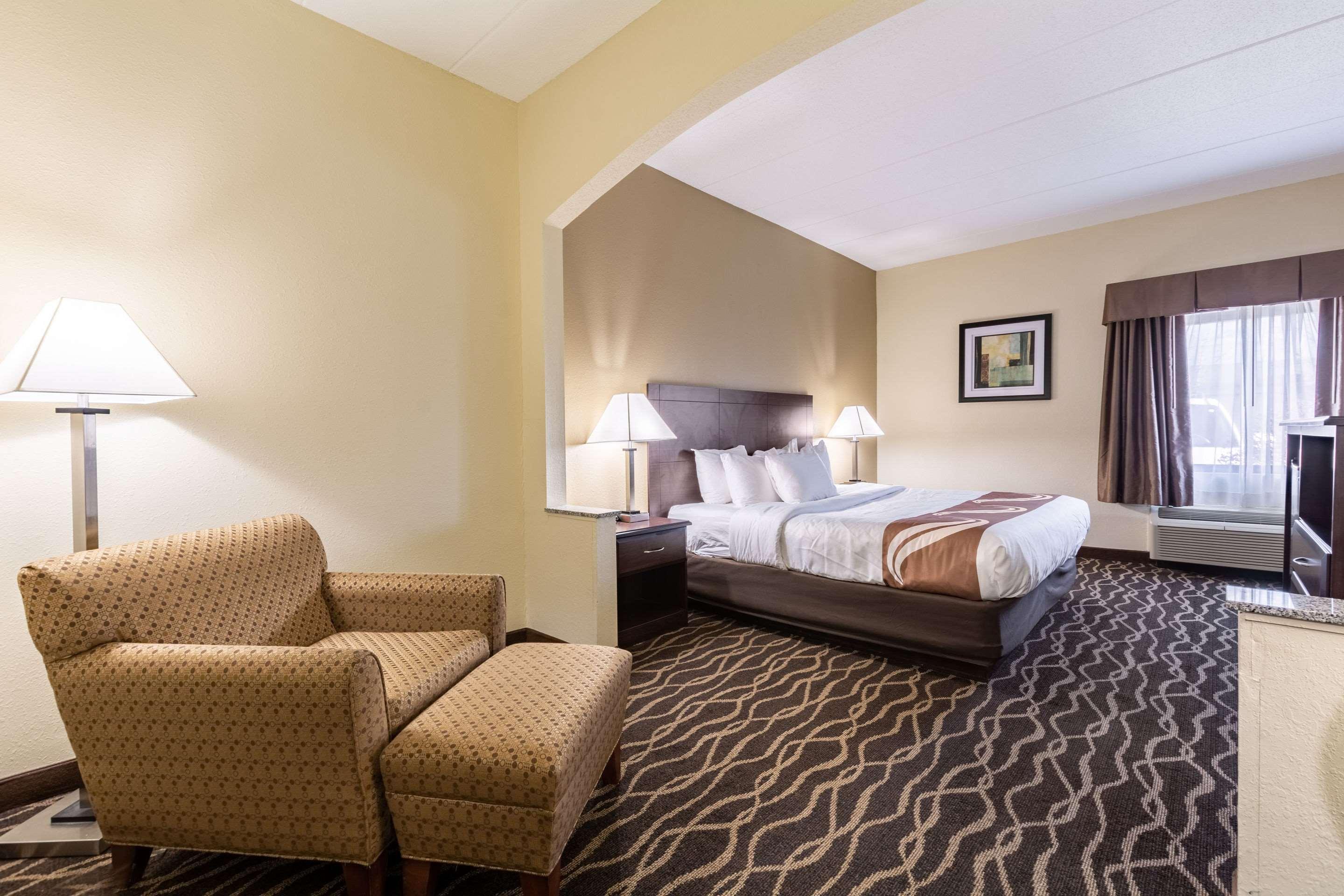 Quality Inn & Suites Southport Indianapolis Extérieur photo