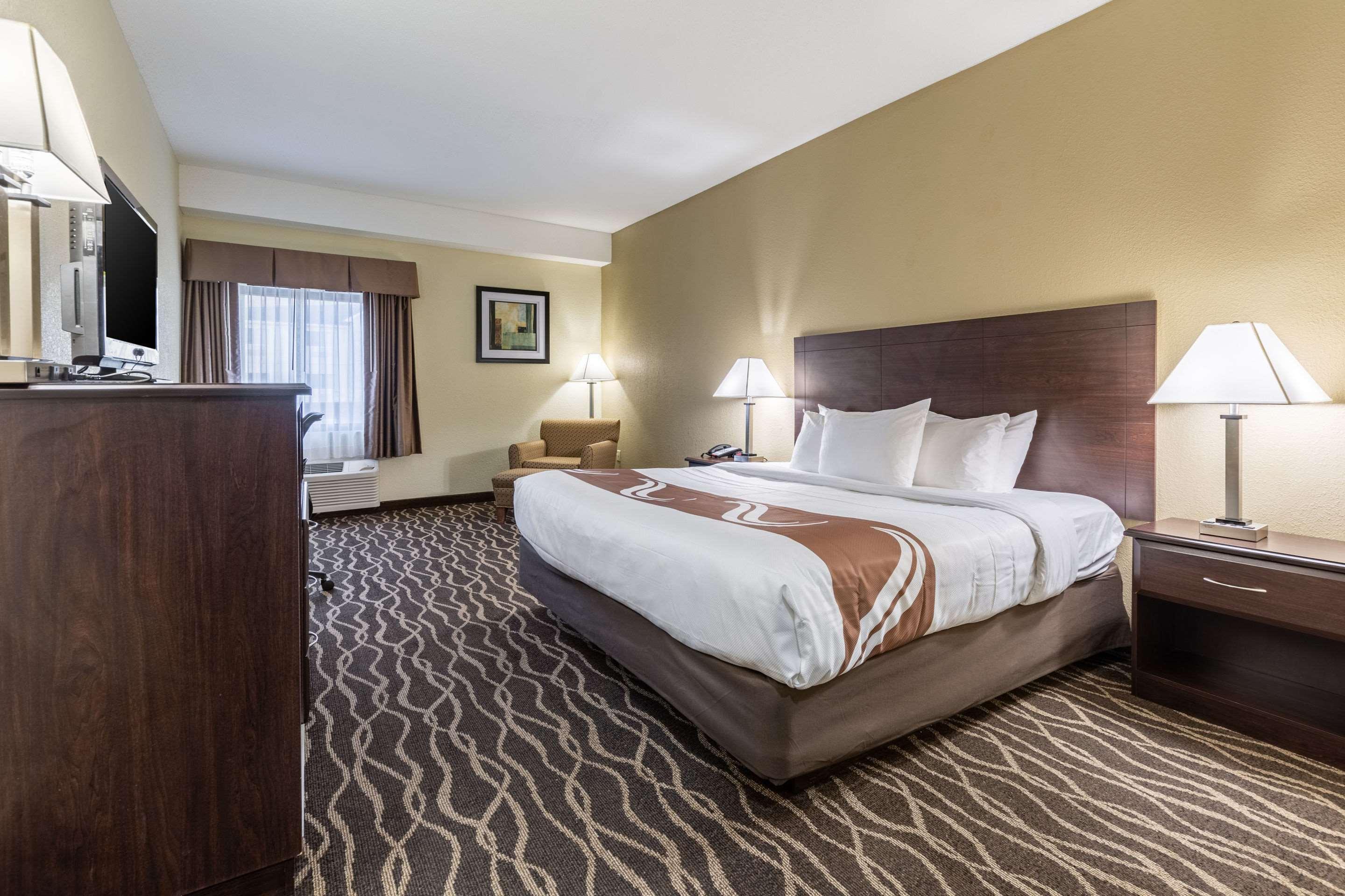 Quality Inn & Suites Southport Indianapolis Extérieur photo