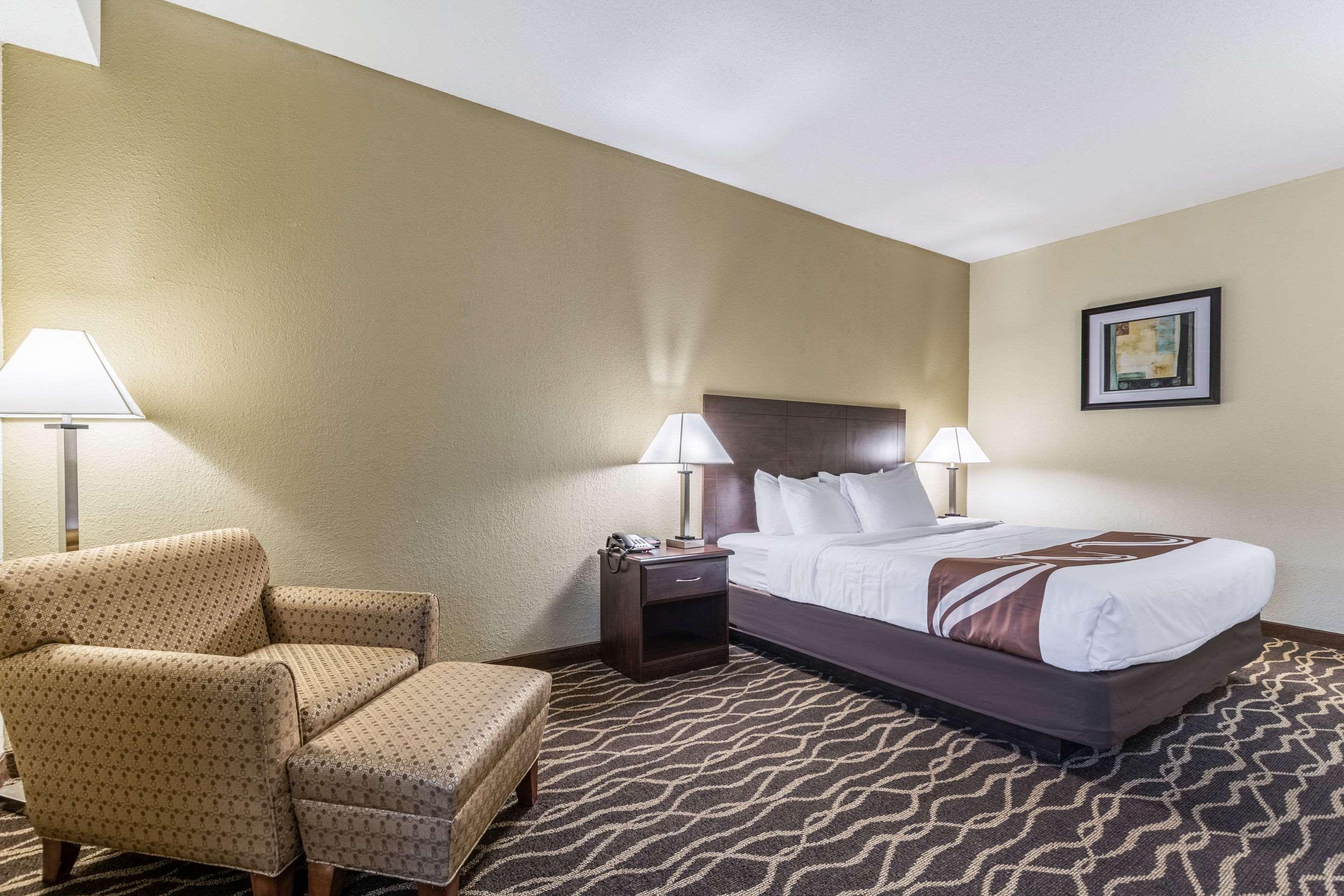 Quality Inn & Suites Southport Indianapolis Extérieur photo
